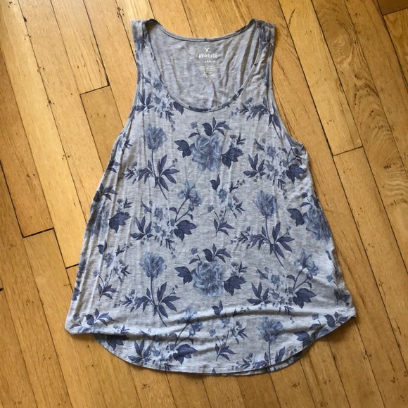 American Eagle Favorite Tank Women’s small - Picture 4 of 4